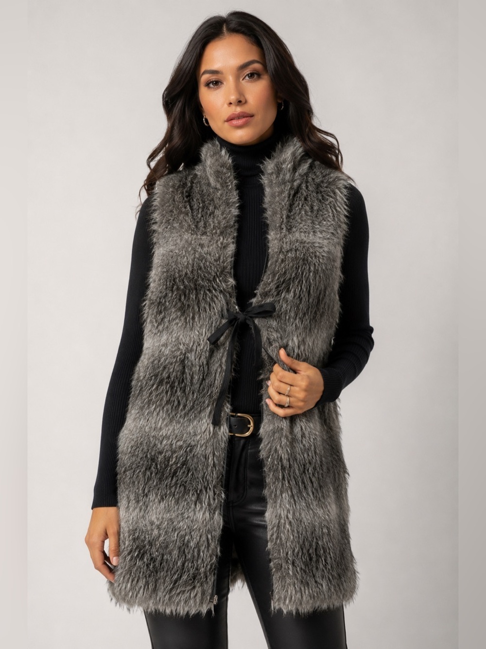Armani Exchange AX Gray Black Faux Fur Zip Vest Women’s SP Cozy Luxe